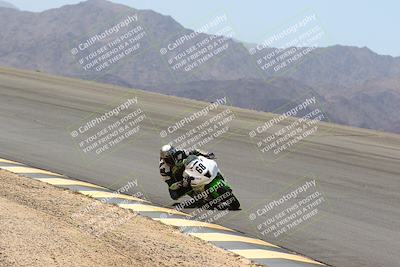 media/Apr-10-2022-SoCal Trackdays (Sun) [[f104b12566]]/Bowl (11am)/